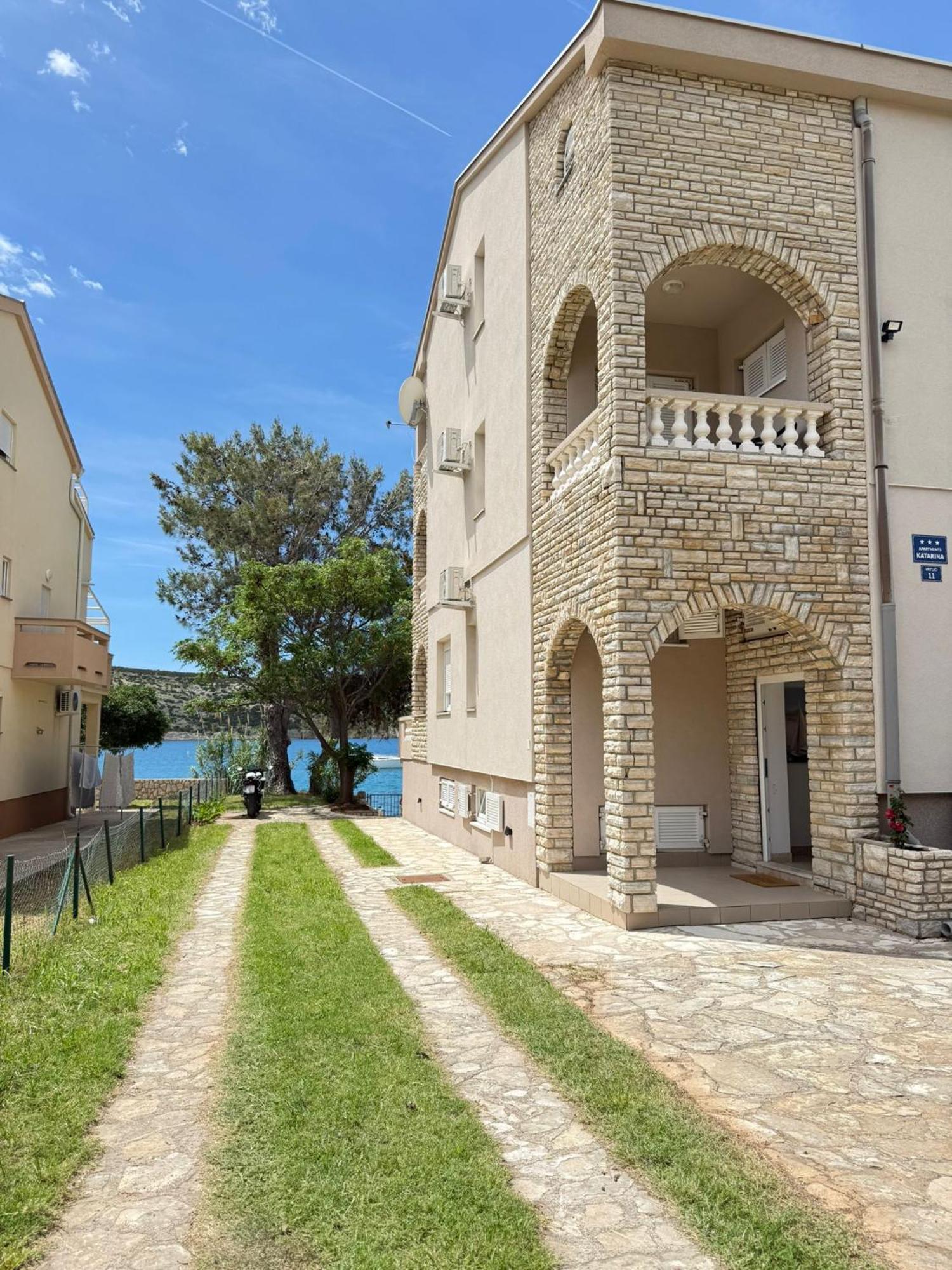 Apartments Katarina Stara Novalja Ngoại thất bức ảnh
